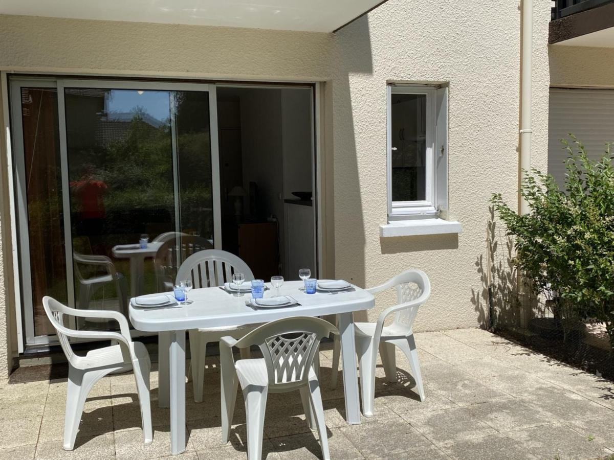 Cabourg : Studio Rez-De-Jardin Proche Plage, Animaux Acceptes, Tv, Wi-Fi Optionnel - Fr-1-487-331 Apartment Екстериор снимка