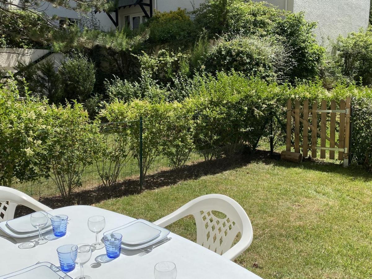 Cabourg : Studio Rez-De-Jardin Proche Plage, Animaux Acceptes, Tv, Wi-Fi Optionnel - Fr-1-487-331 Apartment Екстериор снимка